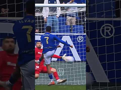 Mathew Ryan saves 😬